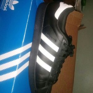 adidas superstars